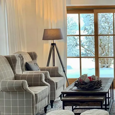 Cozy With Alpine View Holiday home *